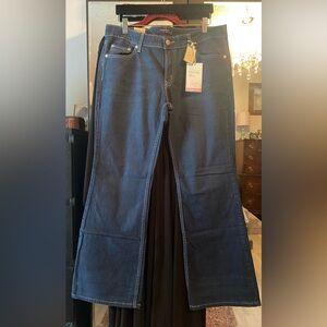 NWT Levi’s 518 Superlow Bootcut Jeans